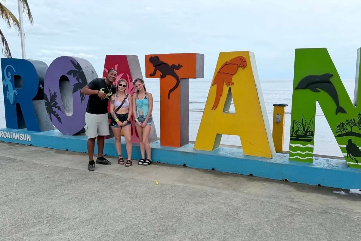 Island Highlights & Local Flavors
